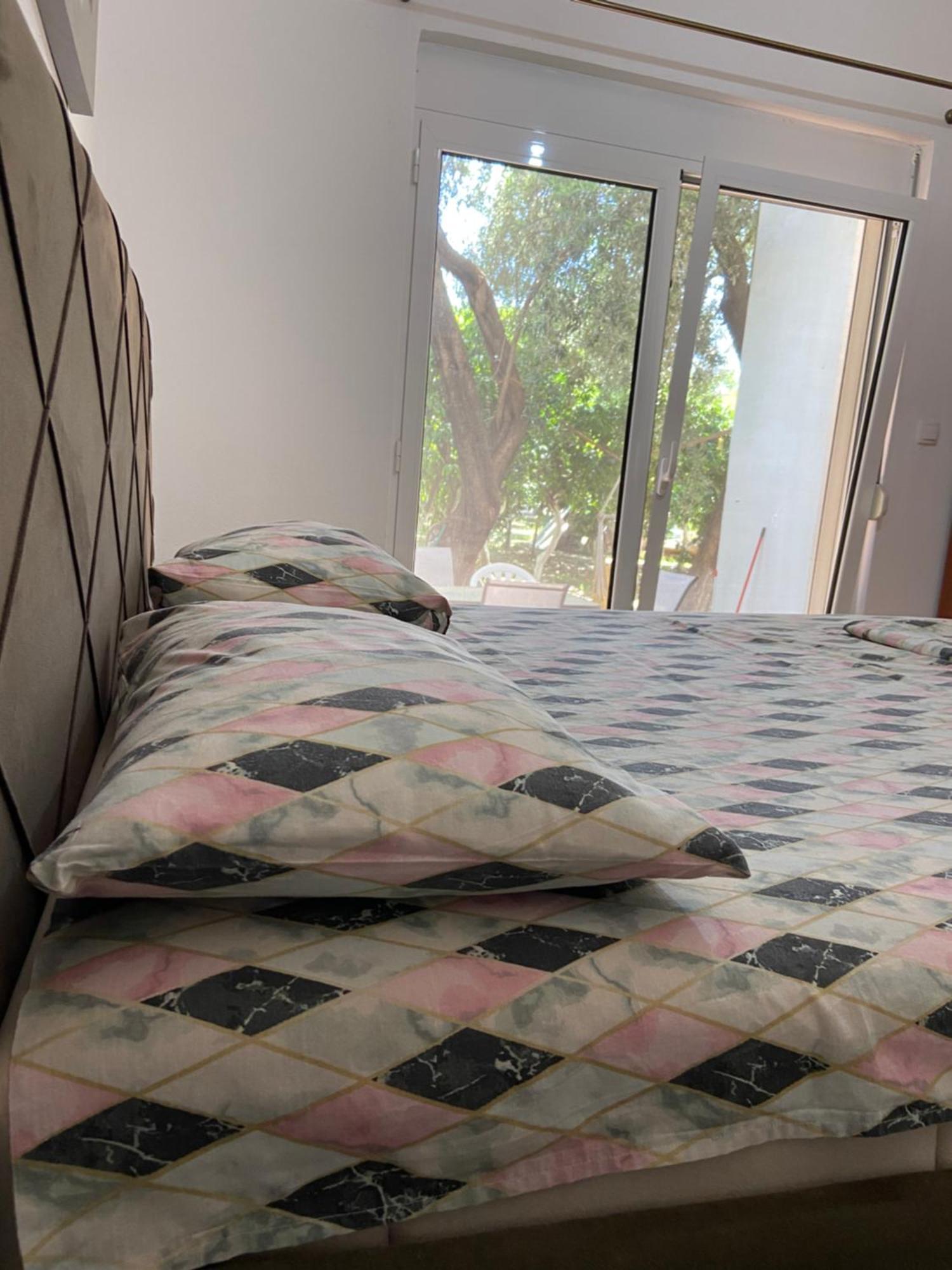 Montebello Inn Apartments Ulcinj Eksteriør billede