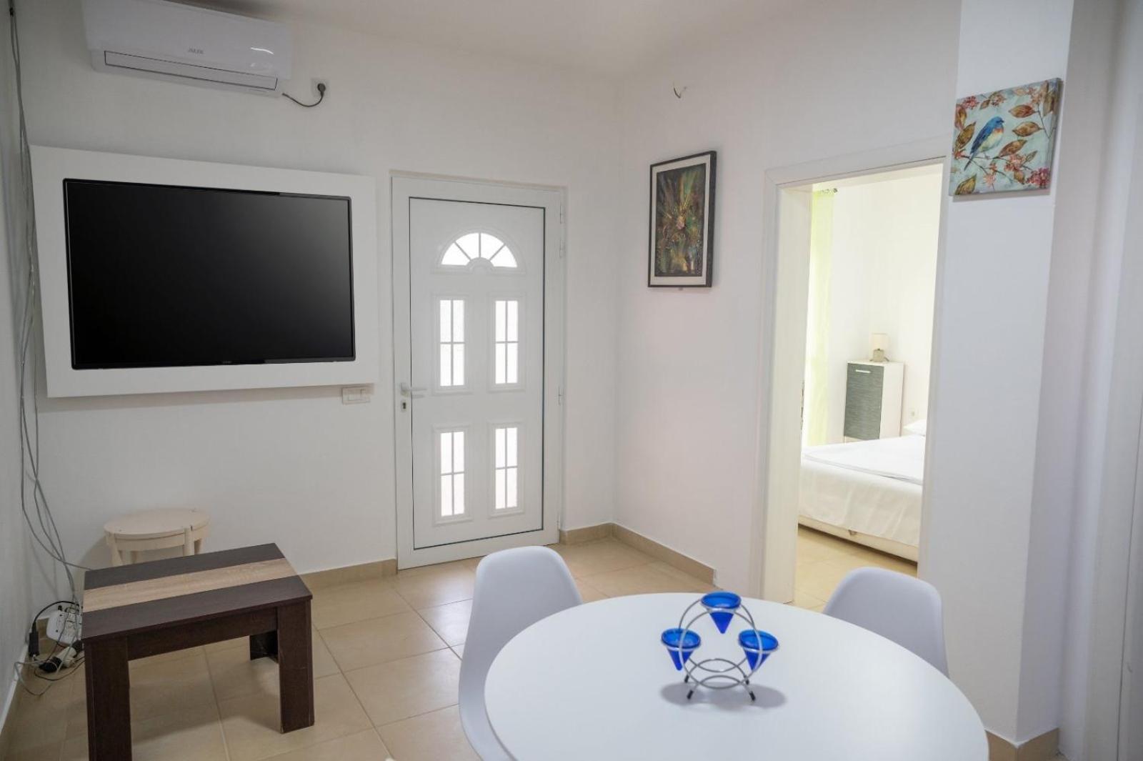 Montebello Inn Apartments Ulcinj Eksteriør billede